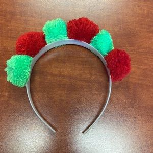 Dancing Pom Pom headbands!